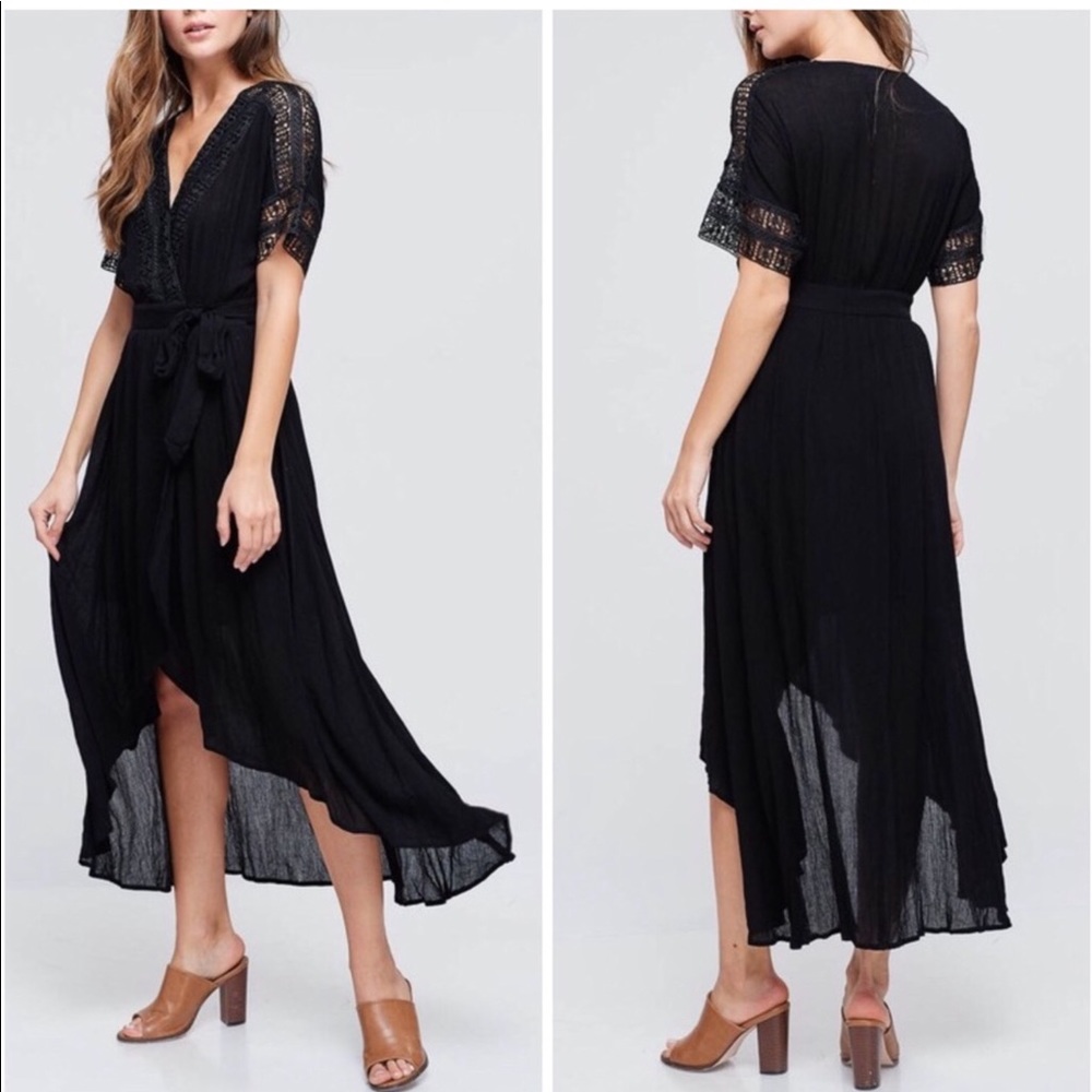 JUST IN! ⭐️💕Black Hi-Lo Lace Trim Tie Dress!